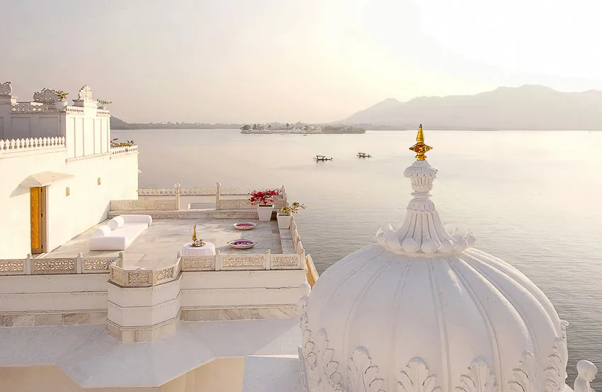 The Chic World of Guy Hervais